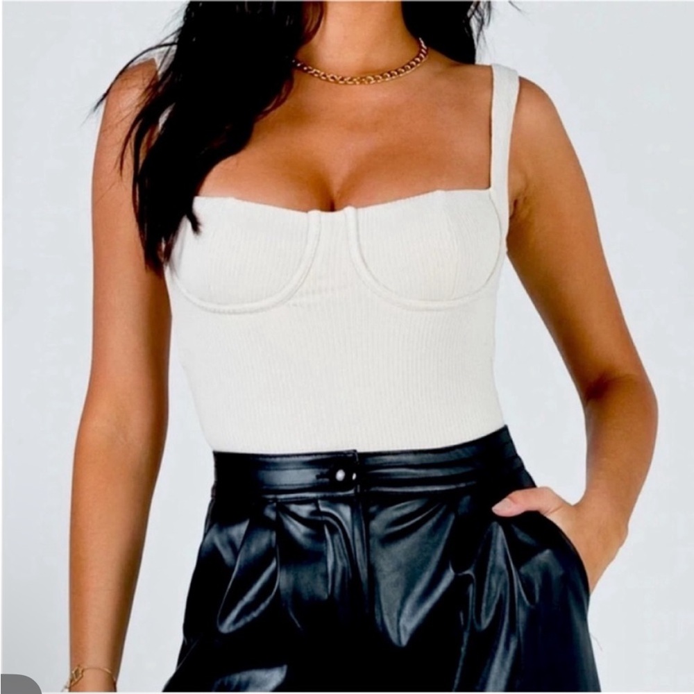 NWT Princess Polly Bodysuit